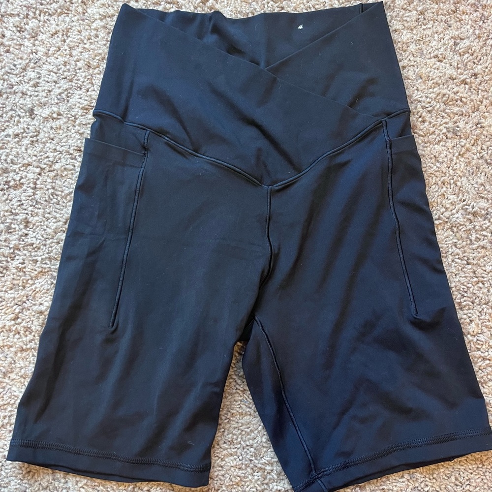 Aerie crossover biker shorts
